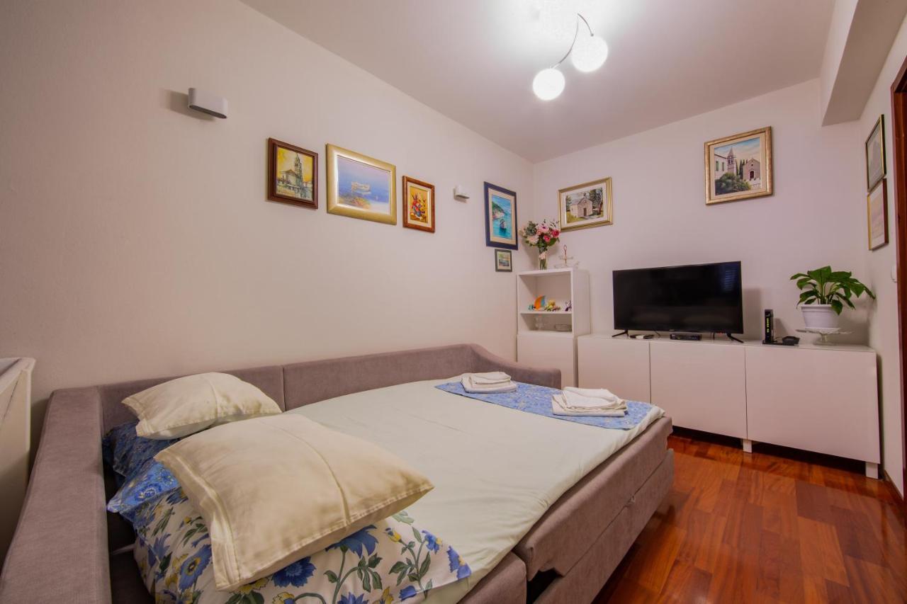 Ferienwohnung Mime Split Exterior foto